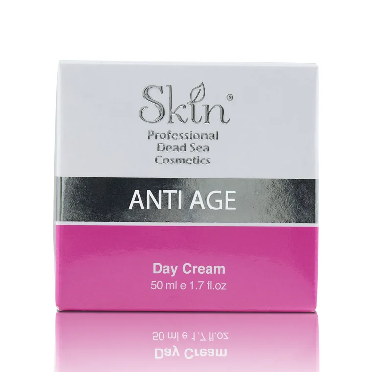 אריזת Anti Age Day Cream, צילום מוצר על רקע לבן
